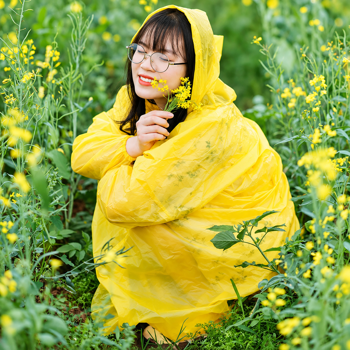 Disposable Emergency Poncho – Yellow